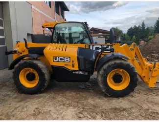 Зображення для оголошення Телескопический погрузчик JCB 531-70 Agri Super 2013 года