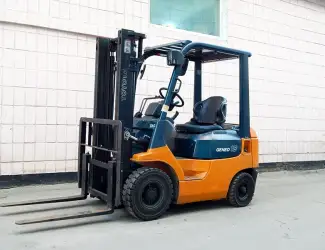 Зображення для оголошення Вилочный погрузчик бу TOYOTA 02-7FGL15