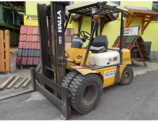 Зображення для оголошення Продам вилочный дизельный погрузчик 3