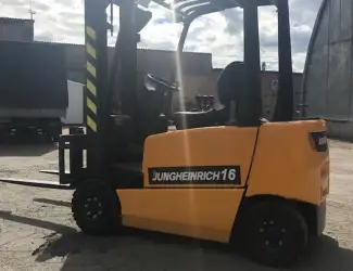 Зображення для оголошення Погрузчик телескопический JUNGHEINRICH J