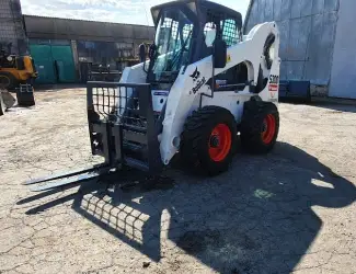Зображення для оголошення Продам мини-погрузчик Bobcat S300. 2011г.в