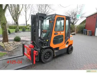 Зображення для оголошення Погрузчик вилочный дизельный Doosan D 30 S 5, 2014 года, 3 т., 4490 м/ч