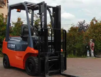 Зображення для оголошення Дизельный погрузчик бу Toyota 02-7FDF15, 2005 г