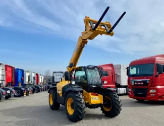 Зображення для оголошення JCB 531-70 - 2019 рік