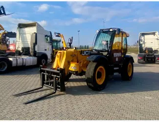 Зображення для оголошення JCB 560-80 - 2016 рік