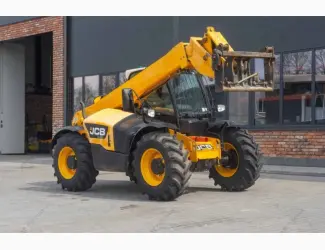 Зображення для оголошення Телескопічний навантажувач JCB 531-70