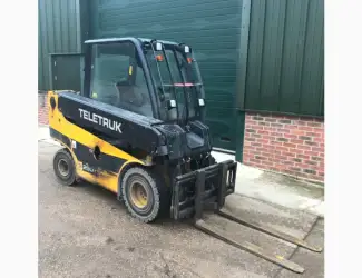 Зображення для оголошення Телескопический погрузчик JCB TLT 25D