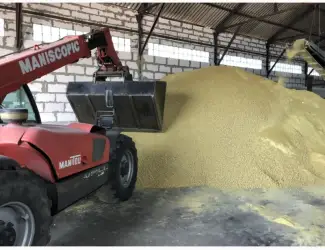 Продам соєвий жмих (макуху) Корм для свиней від 20 кг