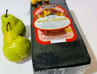 Сир твердий "Фамільний"