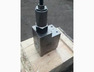 Зображення для оголошення Тормозной клапан автокранов Январец, Краян, Bumar продажа в Украине