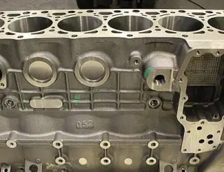 Зображення для оголошення Блок цилиндров ISUZU 6НК1 8982069650 (HITACHI / JCB)