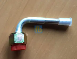 Зображення для оголошення Фітинг автокондиціонера алюмінієвий кутовий 90 6 8мм гайка 3/4