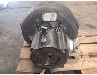 Редуктор кутовий КПП в зборі Manitou 224053