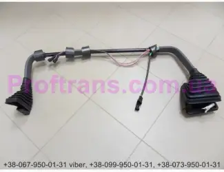 01706061500 дуга зеркала левая IVECO STRALIS 02-07 ИВЕКО СТРАЛИС НОВАЯ