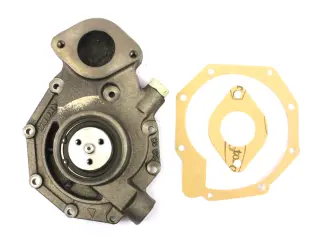 Зображення для оголошення RE500734 Water pump with seal Водяний насос