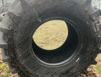 Бу шина 900/60r32 (30.5р32) uniglory
