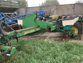 Зображення для оголошення Сівалка 16 рядна John Deere 7200 дискова