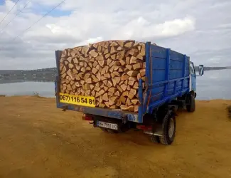 Зображення для оголошення Продам дрова дубові рубані