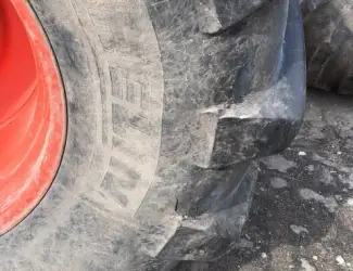 Б/у Шина 900/60R32 Michelin 176A8