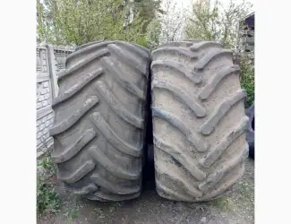 Бу шина на комбайн 800/65R32 (30/5/32)