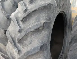 Бу шина 540/65R30 и 710/70R38 GoodYear Firestone для трактора John Deer