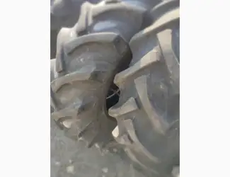 Бу шина 14.9-24 (380/85R24) BKT на трактор