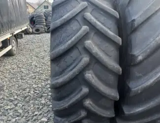 Б-у шина 650/75R32 (24.5-R32) BKT на комбайн