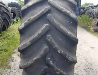 Бу шина 800/65R32 (30.5-R32) Continental