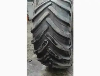 Б/у шин Alliance 800/65R32 (30/5р32) на комбайн