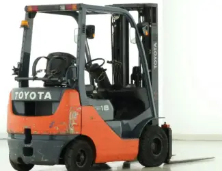 Зображення для оголошення Вилковий навантажувач Toyota 32-8FG18 газ бензин 4700мм підйом