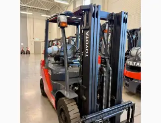 Зображення для оголошення Вилковий навантажувач Toyota 06-8FG25F 2018 року 4282 мотогодин