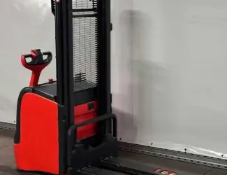 Зображення для оголошення Поводковий штабелер Linde L14 1.4т.