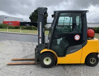 Зображення для оголошення Вилочный погрузчик Jungheinrich TFG320S. Спецтехника