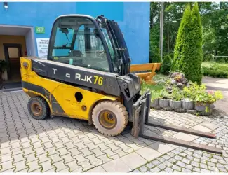 Зображення для оголошення Вилочный погрузчик JCB TLT 30 d