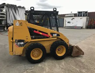 Зображення для оголошення Минипогрузчик Caterpillar 216B3