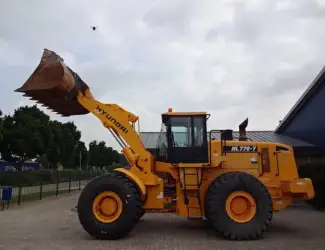 Зображення для оголошення Фронтальный погрузчик Hyundai HL 770-7
