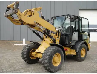 Зображення для оголошення Фронтальный погрузчик Caterpillar 906M