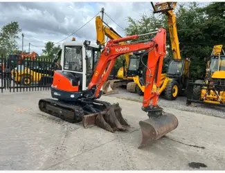 Зображення для оголошення Kubota U30 2010 рік