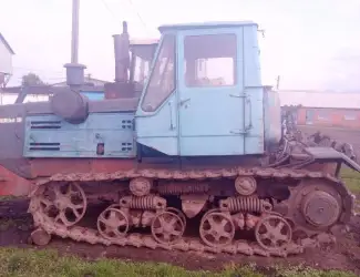 Трактор гусеничний Т-150