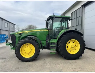 Зображення для оголошення Трактор John Deere 8430 (2006
