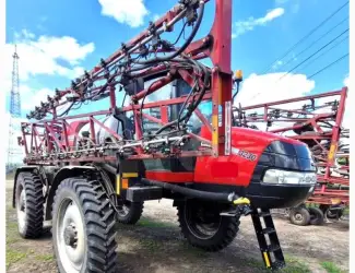 Обприскувач самохідний Case IH Patriot 3230