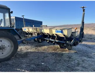 Зображення для оголошення Сівалка просапна Kinze 3000 Precision Planting
