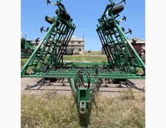 Зображення для оголошення Культиватор John Deere 960 на 10