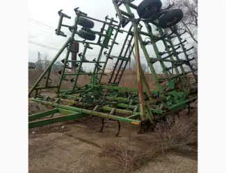 Зображення для оголошення Культиватор John Deere 960