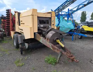 Прес-підбирач тюковий Rivierre Casalis RC  8080