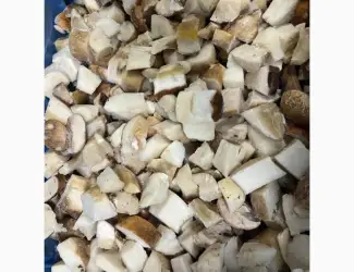 Зображення для оголошення Продаж.Білі гриби морожені ( кубик 1.5×1.5 )