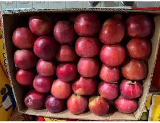 Зображення для оголошення Продам яблука Голден