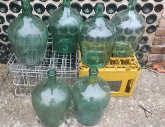 Бутиль 10л зеленый . Бутыль 10л зелёный