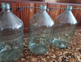 Бутыль стеклянный, 20л, 10л