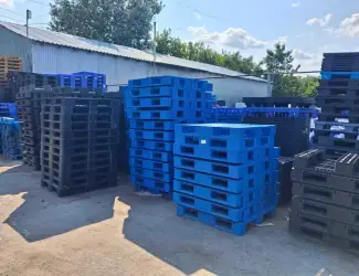 Зображення для оголошення Продам пластикові піддони Б/В